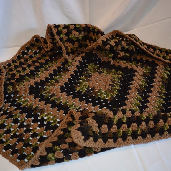 Crochet Camo Baby Blanket/New - Picture 1 of 4